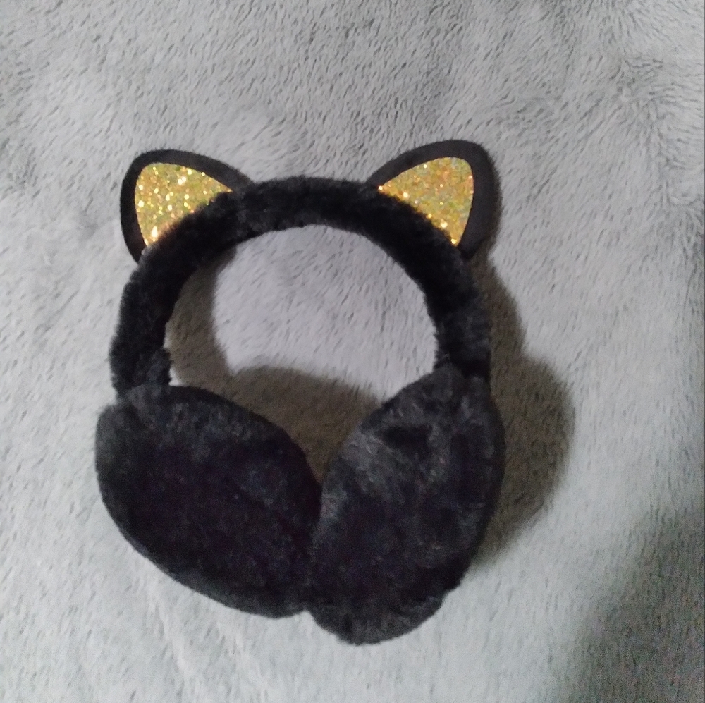 Ear muffs